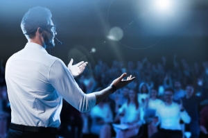 Master the Art of Public Speaking with Toronto Singing Academy