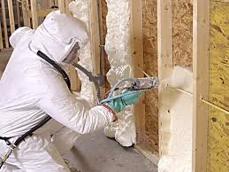 Spray Foam Insulation: Why More Kelowna Homeowners Are Going Eco-Friendly