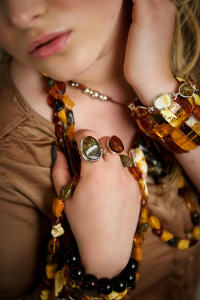 Amber Jewellery for Mother's Day: Meaningful Gift with Exquisite Charm