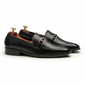 How to Choose the Best Loafer Shoes for Men – A Complete Guide