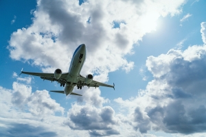 SkyWest Unaccompanied Minor Policy: Give Your Kids Comfort And Luxury