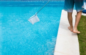 Pool Water Chemistry Testing and Pool Services in Kalamazoo, MI: A Guide to Reliable Services!