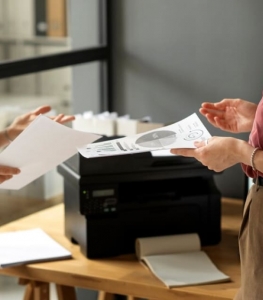 Leasing vs. Renting Office Equipment: What’s the Difference?