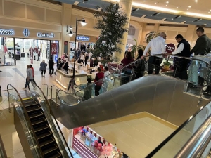 Why Are Malls in Kuwait Popular Among Locals and Tourists?