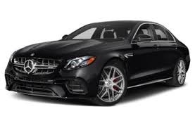 Skip the Taxi Line! Ride in Style with an Airport Limo!