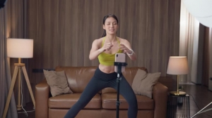 YouTube Blogger : Craft Stories That Keep Viewers Coming Back