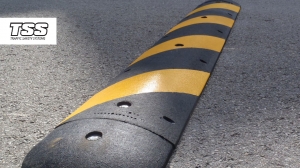 Speed Bump Or Speed Hump – Which one is Ideal?