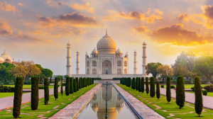 How to Visit the Taj Mahal from Delhi: My Top Tips