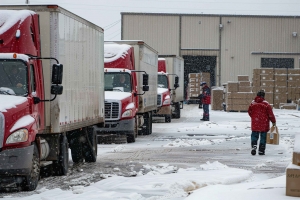 How Refrigerated Freight Services Protect Your Goods from Extreme Weather?