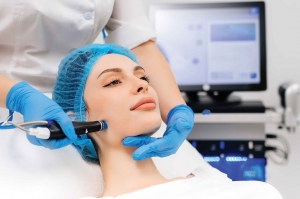 Get Glowing Skin with HydraFacial at Glam Aesthetics Islamabad