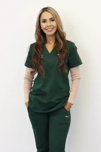Who Is Shireen Khan? A Look Into Her Dental Journey