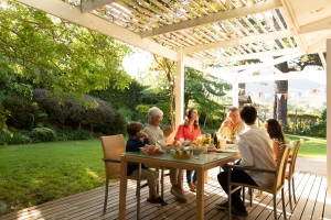 7 Benefits of a Patio Cover That Add Lasting Value and Everyday Comfort