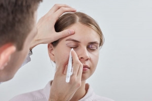 Rejuvenate Your Eyes with Eyelid Surgery at Glam Aesthetics