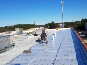 Roofing contractor in Duluth, GA