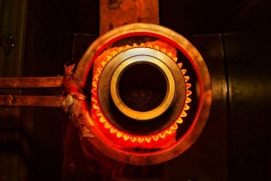 Heat treating a metal part
