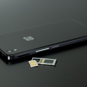 Unlocking Seamless Global Connectivity: The Ultimate Guide to eSIMs for Travelers, Nomads, and Business Professionals