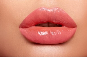 Why Dubai is a Go-To Destination for Lip Enhancement Treatments