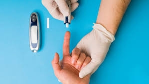 Blood Glucose Monitoring Training vs. General Health Courses: What Makes It a Game Changer?