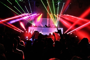 LED Strobe Lights vs. Traditional Strobes: What's the Better Choice