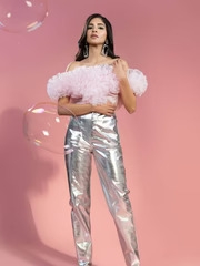 How to Choose the Perfect Women’s Club Clothing for Your Body Type