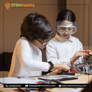 Transforming Young Minds Through Innovation – A Deep Dive into Atal Tinkering Lab with Stemmantra