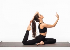 What Should I Wear to My First Yoga Academy Class?