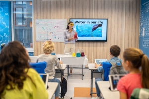 Why Choose a CBSE Curriculum in Ajman? Key Benefits Explained