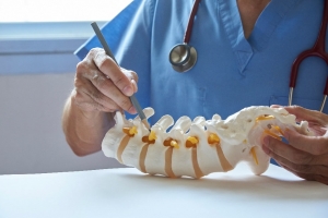 A Complete Guide to Elect the Right Spine Surgeon in Dubai