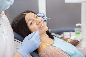 The Link Between Poor Oral Hygiene and Implant Infections