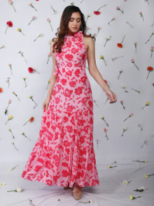 How to Create a Stunning Outfit for Clubbing: Style Essentials