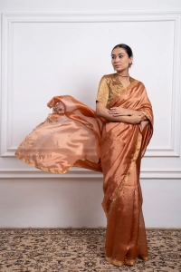 Wedding Saree Online By Vinusto
