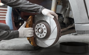 Here’s How Do You Know That There Is a Need of Brake Rotors Replacement