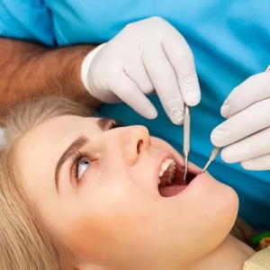 5 Factors That Affect Tooth Extraction Costs in Dubai