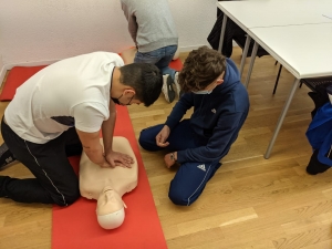 Questions to Ask Yourself Before You Book Your CPR Course in Canberra Understanding the Importance of CPR Courses