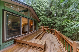 The Top 5 Materials to Build a Durable and Beautiful Deck