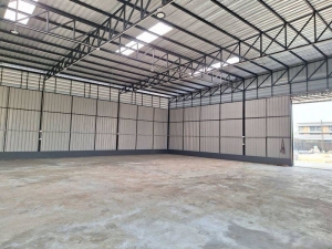 The Cost of Renting a Warehouse in Lat Phrao: Breaking Down the Numbers