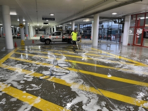 professional Car Park Cleaning