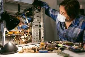 Why You Should Choose Professional PC Repair Services in Wesley Chapel