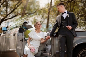 Elegant and Stylish Wedding Transportation Options