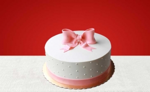 Order a Cake: The Pleasure of Making Sweet Moments