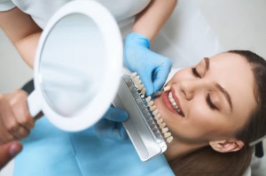 What to Expect from Teeth Whitening Procedures in Dubai