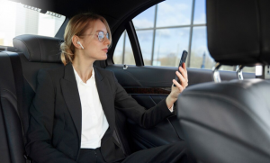 5 Reasons You Should Use a Chauffeur Service Manchester for Your Next Event