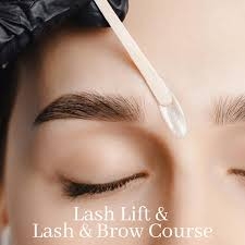 Unlock a Beautiful Career: Everything You Need to Know About Lash Lift and Eyebrow Courses