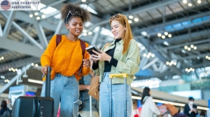 USA Passport Application: What to Wear for a Passport Photo in 2025