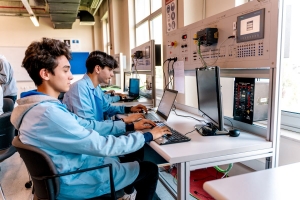 What is the Role of EdTech in Making Vocational Training More Accessible?