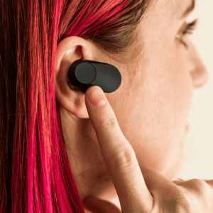 Why Wireless Hearing Aids Are the Future of Hearing Technology
