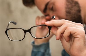 Could Your Headaches Be Related to an Outdated Prescription