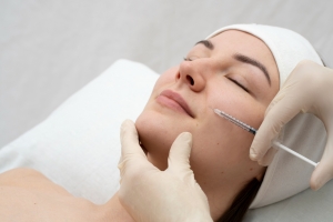Botox Market: A Porter's Five Forces Analysis and Geographical Insights