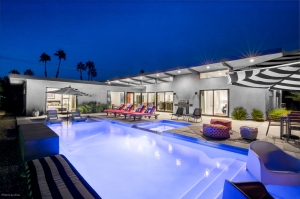 Palm Springs vacation homes