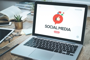 Social Media and Community Building: Best Practices for Brands